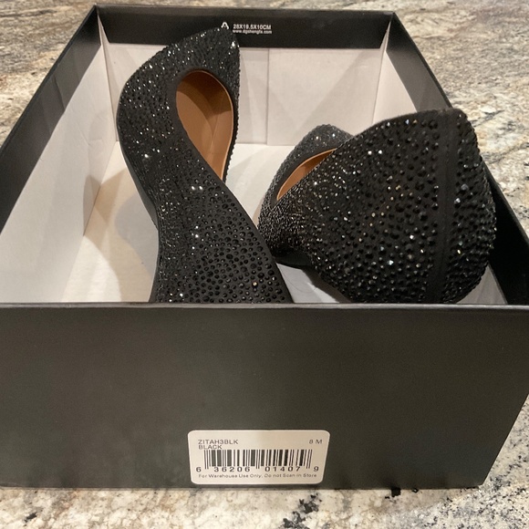 I.N.C. International Concepts  Women's Zitah Embellished Pointed Toe Pumps - Picture 2 of 3